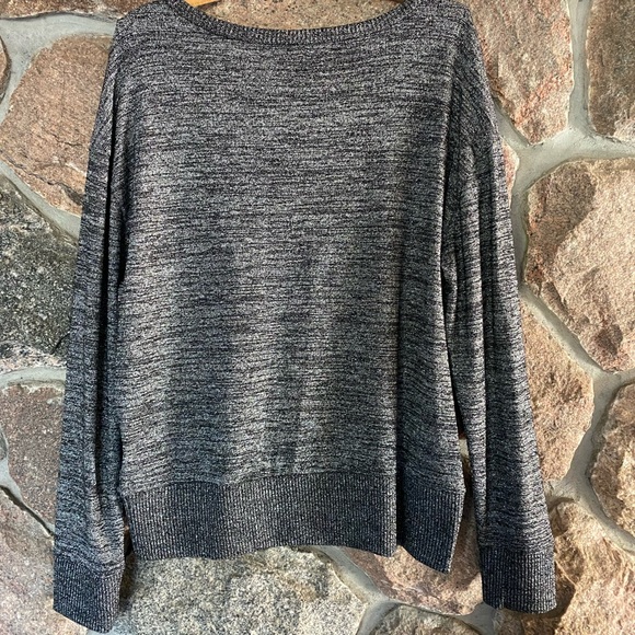 New Metallic silver Gap women’s sweater. - Picture 3 of 5